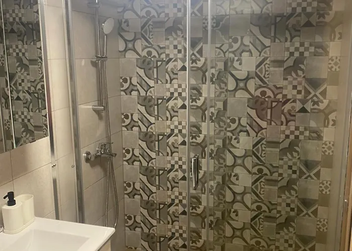 Easy 塞萨洛尼基